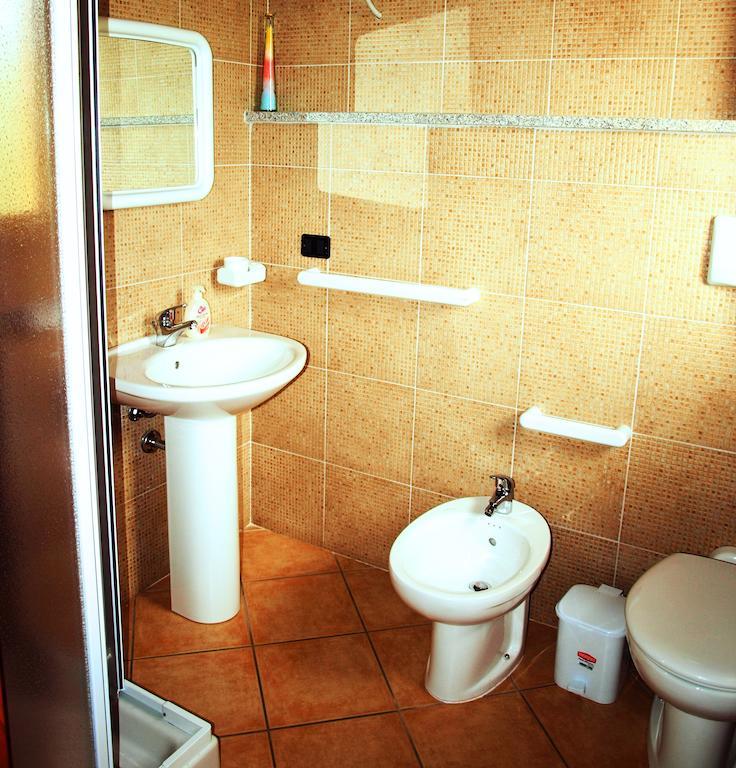 Casa Casti Bed and Breakfast Sant'Antonio de Santadi Værelse billede